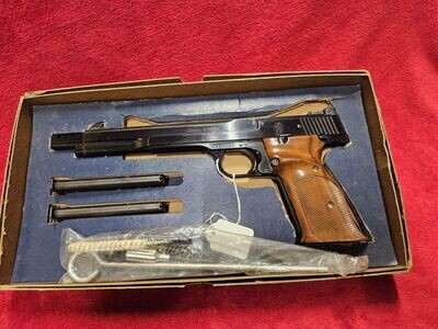 Pistola Smith & Wesson Mod. 41