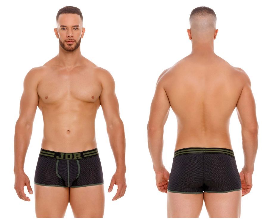  College Trunks , Color: Black, Size: S