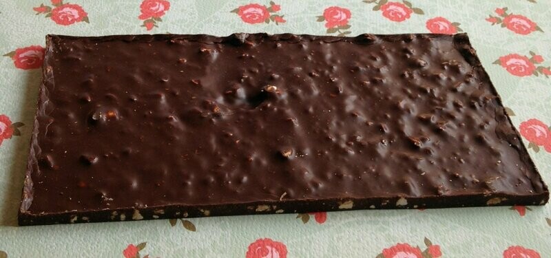 NOIR AMANDES NOISETTES - 70g