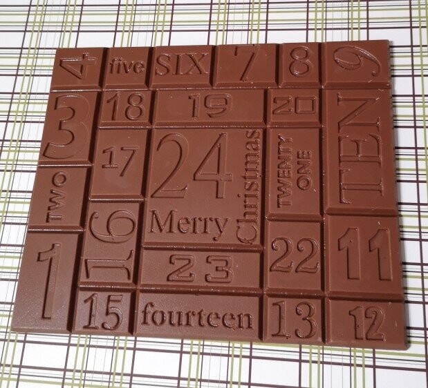 NOEL CALENDRIER DE L'AVENT TABLETTE LAIT - 200g NOEL CALENDRIER DE L'AVENT TABLETTE LAIT - 200g