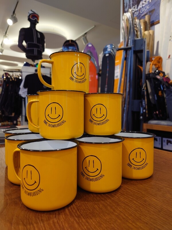 love snowboarding Smiley-Emaille Tasse
