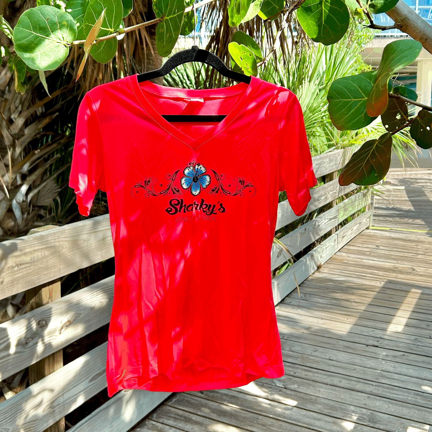 Ladies Coral T
