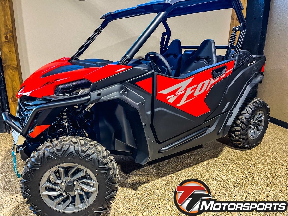 2025 CFMOTO ZFORCE 950 Trail EPS SSV 4x4 Red