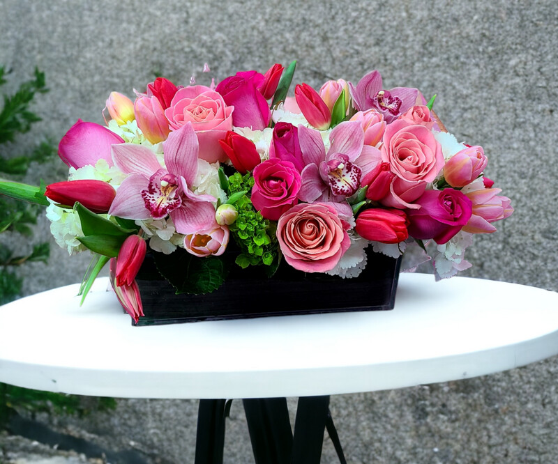 Exquisite Soft Color Modern Florist Choice