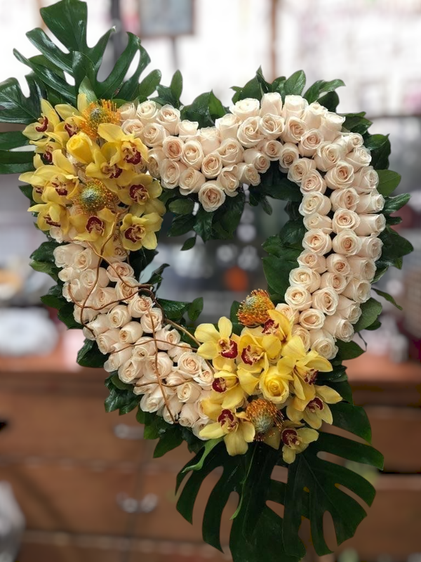Chic Open Heart