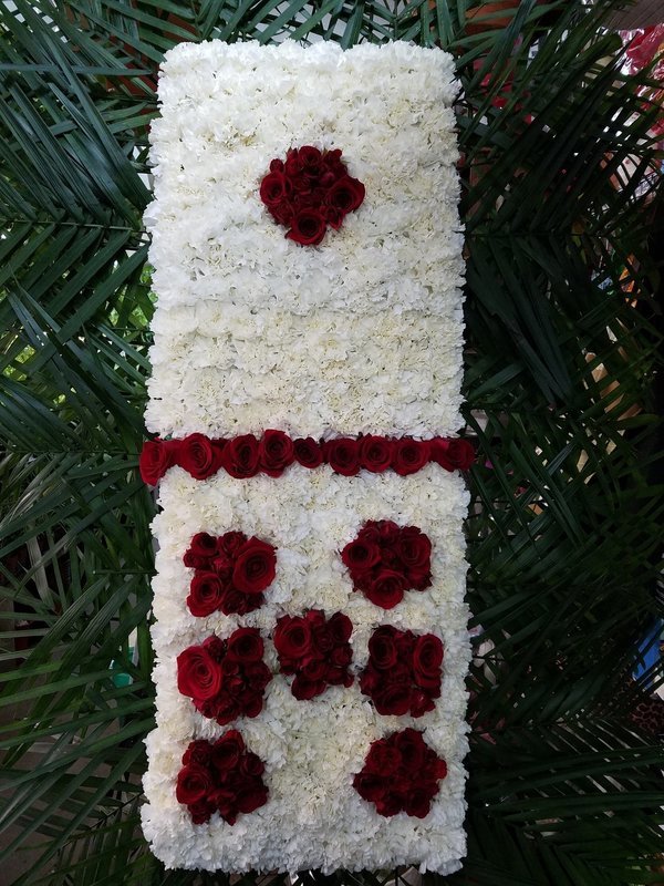 Domino Piece