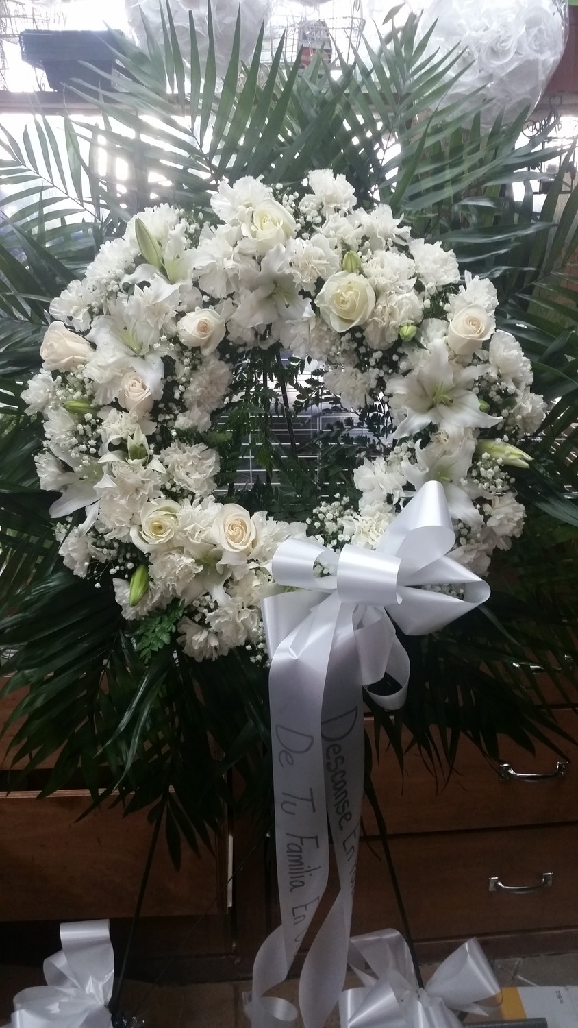 White Sympathy Wreath
