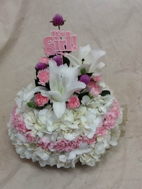 "It's a Girl" Flower Cake