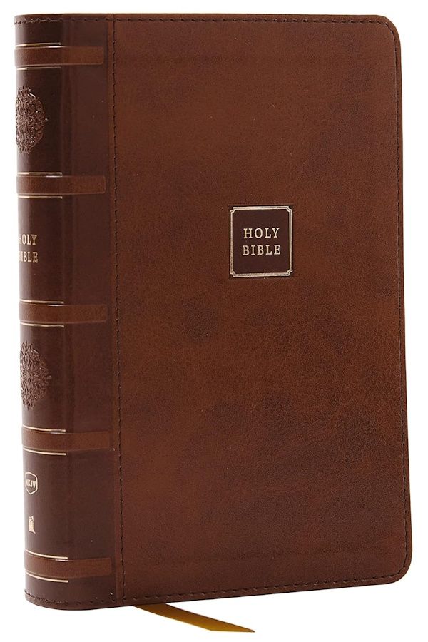 NKJV Compact Paragraph-Style Reference Bible, Leathersoft, Brown NKJV Compact Paragraph-Style Reference Bible, Leathersoft, Brown