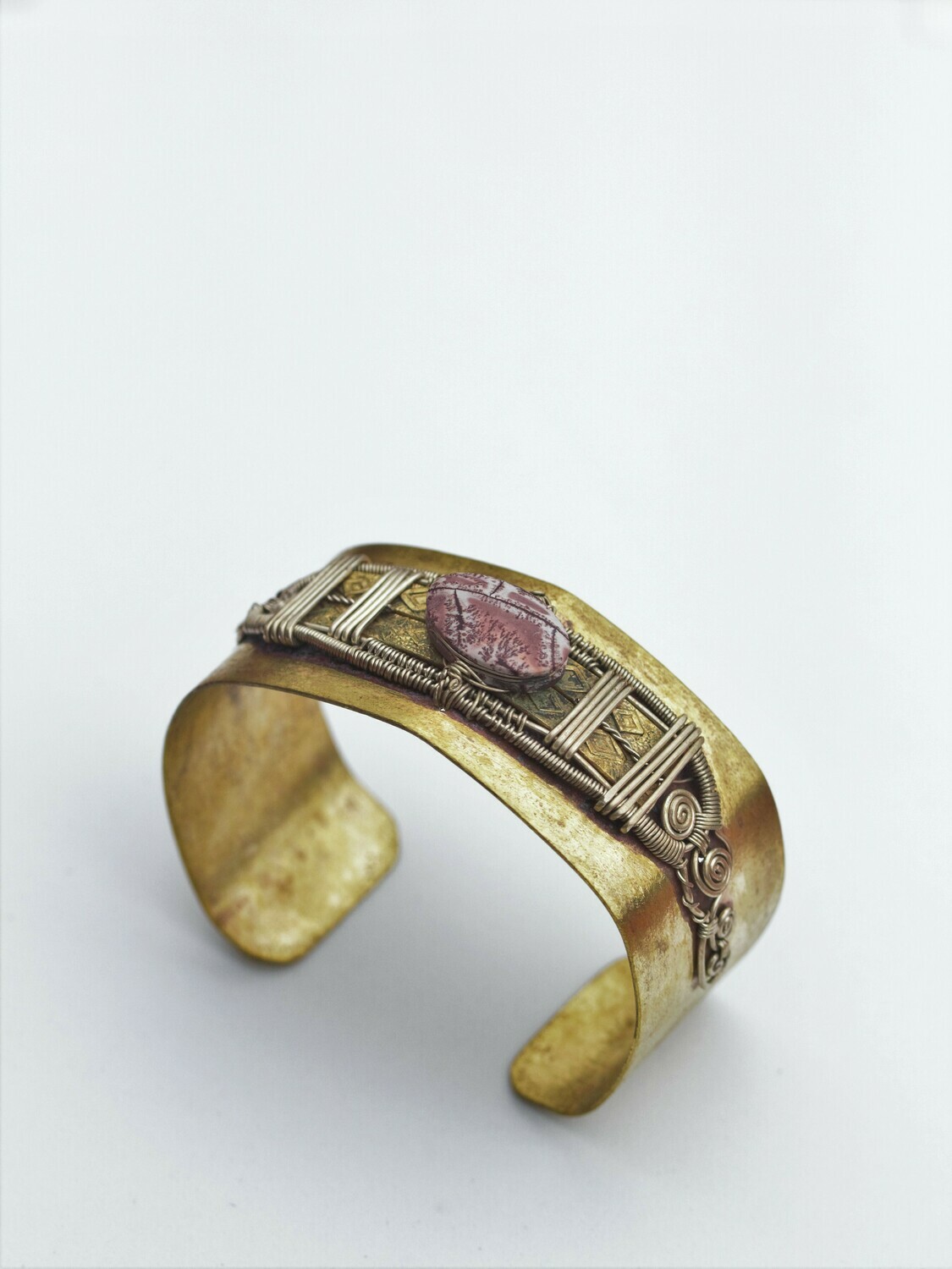 Unisex brass cuff bracelet with dentritic jasper cabochon