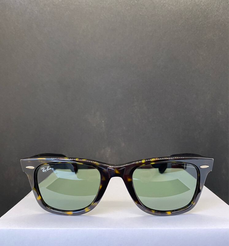 Ray-Ban