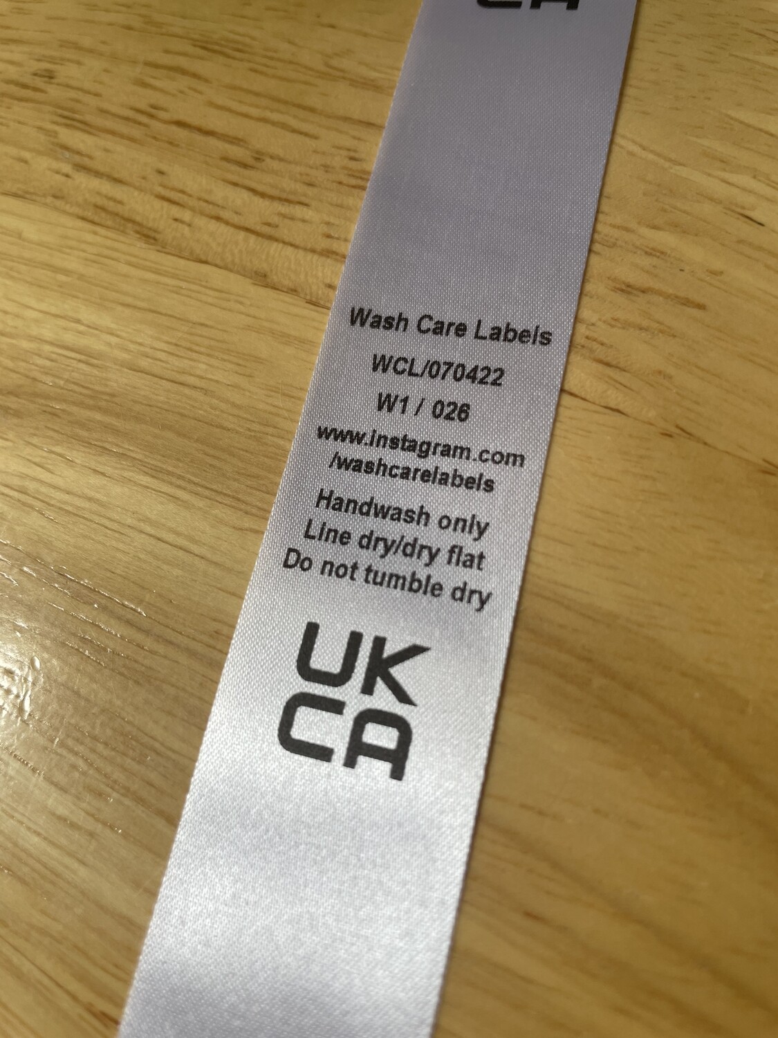 Satin EN71 Soft Toy Material x 100 Printed Labels