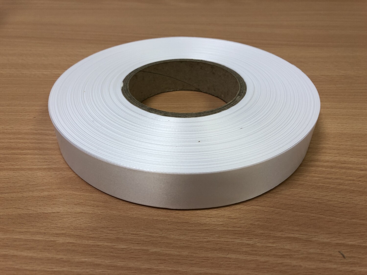 Anti-Fray Resistant Satin Material x 195 Meters, Label Width: 25mm, Material Colour: White