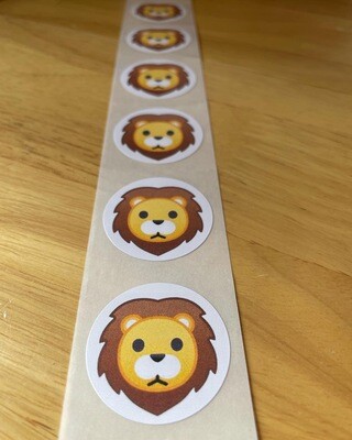 Pack of 25 round lion stickers for crafts and packaging
