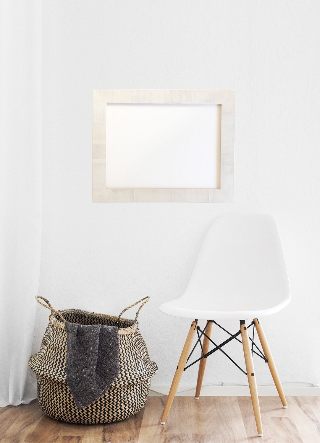 Bilderrahmen aus Naturholz, mit Olivenholz furniert. Passend für Bildgröße bis 45,5 x 55,5 cm