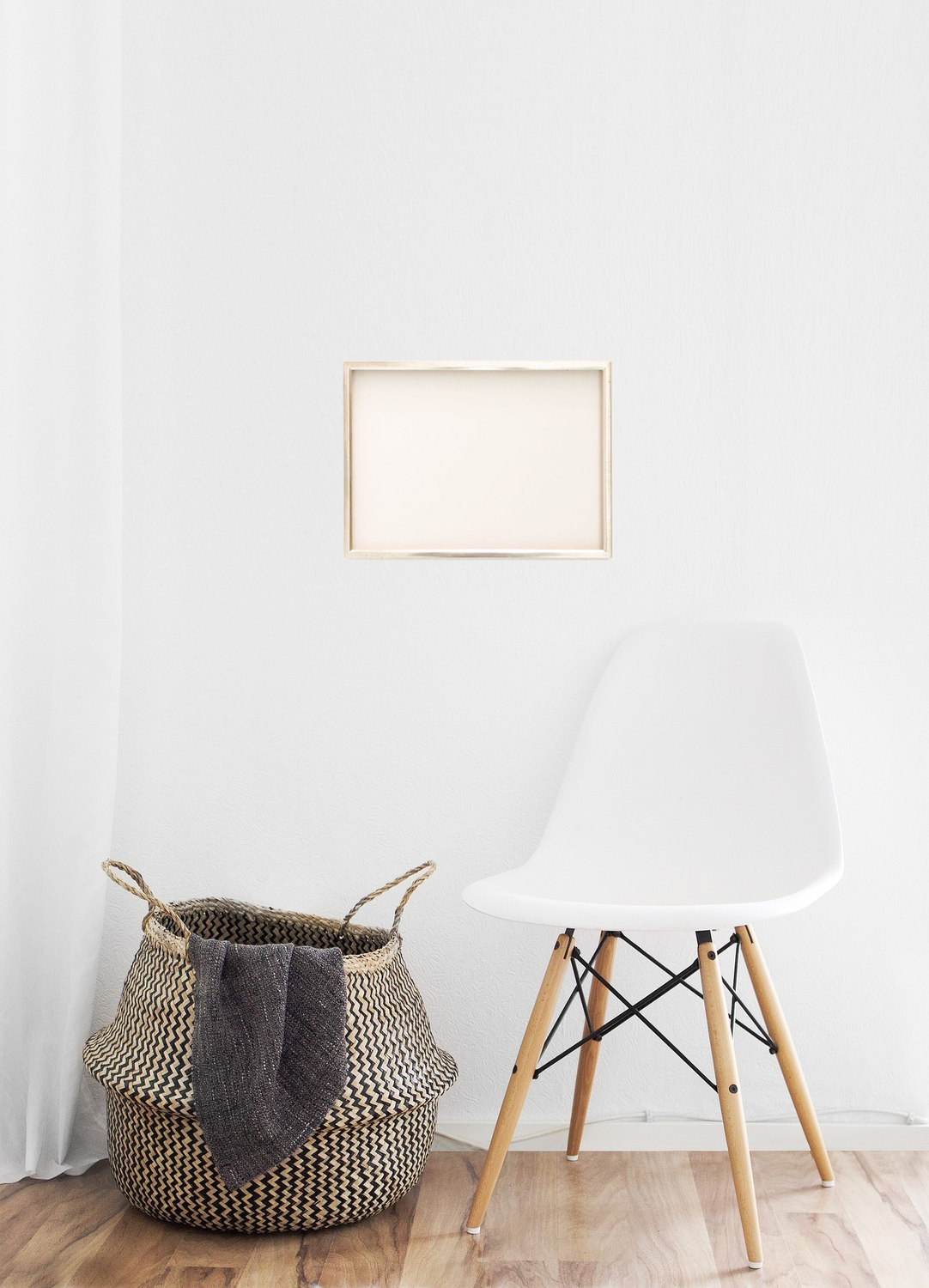Bilderrahmen, komplett vergoldet (Weißgold). Passend für Bildgröße bis 30,6 x 42,3 cm