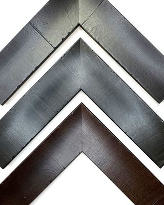 Picture frames, veneered with noble olive wood, for lovers of fine wood surfaces. Three dark colours to choose from. The strip is 50 mm wide. Tailored to measure. Picture frames, veneered with noble olive wood, for lovers of fine wood surfaces. Three dark colours to choose from. The strip is 50 mm wide. Tailored to measure.