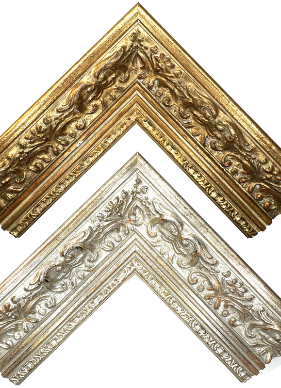 Classic picture frame with strongly decorated surface, 68 mm wide, two variants to choose from.  Tailored to measure.