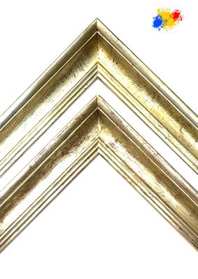 "Berliner Bar", 100 % hand-gilded in its own workshop. Classical profile, 62 mm wide, two variants to choose from. Tailored to measure.