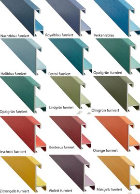 Alurahmen furniert,  bunt eingefärbt, 8 mm breit, 14 verschiedene Farben zur Auswahl. Auf Wunsch auch mit einer Distanzleiste in Rahmenfarbe lieferbar.
