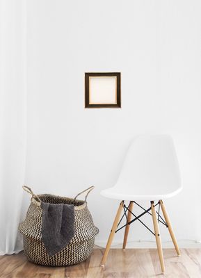 Handgefertigter Bilderrahmen, teilvergoldet. Passend für Bildgröße bis 17,6 x 17,6 cm