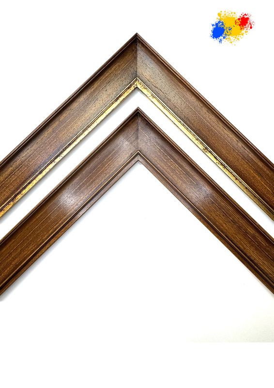 Classicist hollow profile in the style of the 19th style A real classic. Completely processed in own workshop. 32 mm wide, two variants to choose from.  Tailored to measure.