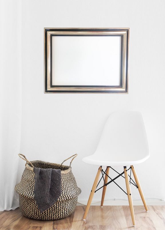 Bilderrahmen, teilvergoldet (Mondgold). Passend für Bildgröße bis 50 x 70 cm