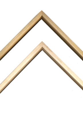 Slide seat frames/ART-BOX, visible edge 12 mm wide, suitable for stretcher frames (2-3 cm thick) but also Alu Dibond, acrylic and wooden panels. Made of solid oak and maple.