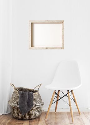 Einzelstück! Oberfläche mit grobem Eichenholz furniert. Passend für Bildgröße bis 33 x 53 cm