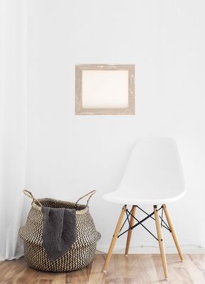 Bilderrahmen aus Altholz. Grauweiss gestrichen. Passend für Bildgröße bis 36,1 x 44,1 cm