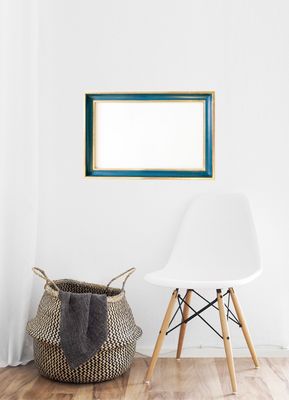 Bilderrahmen, teilvergoldet. Passend für Bildgröße bis 35 x 55,5 cm Bilderrahmen, teilvergoldet. Passend für Bildgröße bis 35 x 55,5 cm