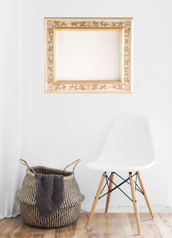 Bilderrahmen, teilvergoldet, handbemalt. Passend für Bildgröße 40 x 60 cm Bilderrahmen, teilvergoldet, handbemalt. Passend für Bildgröße 40 x 60 cm