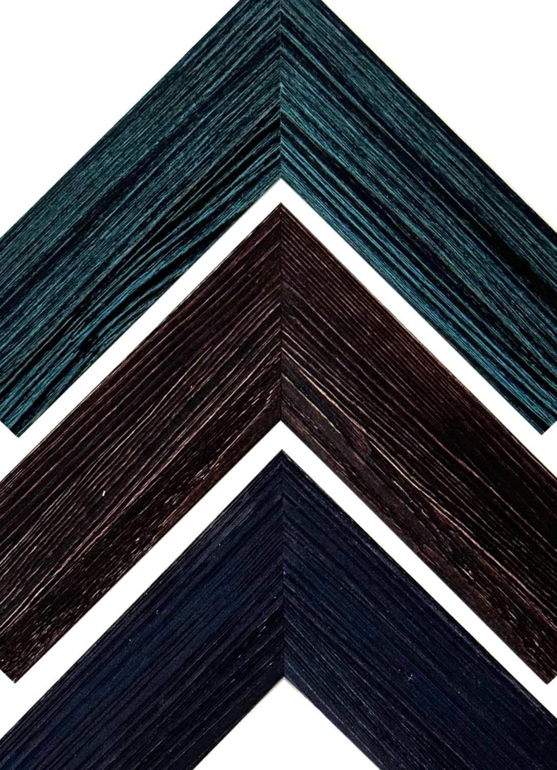 Country style picture frame with roughly textured surface made of solid spruce wood. Three bright colors to choose from. The strip is 30 mm wide and 17.5 mm deep. Tailored to measure.