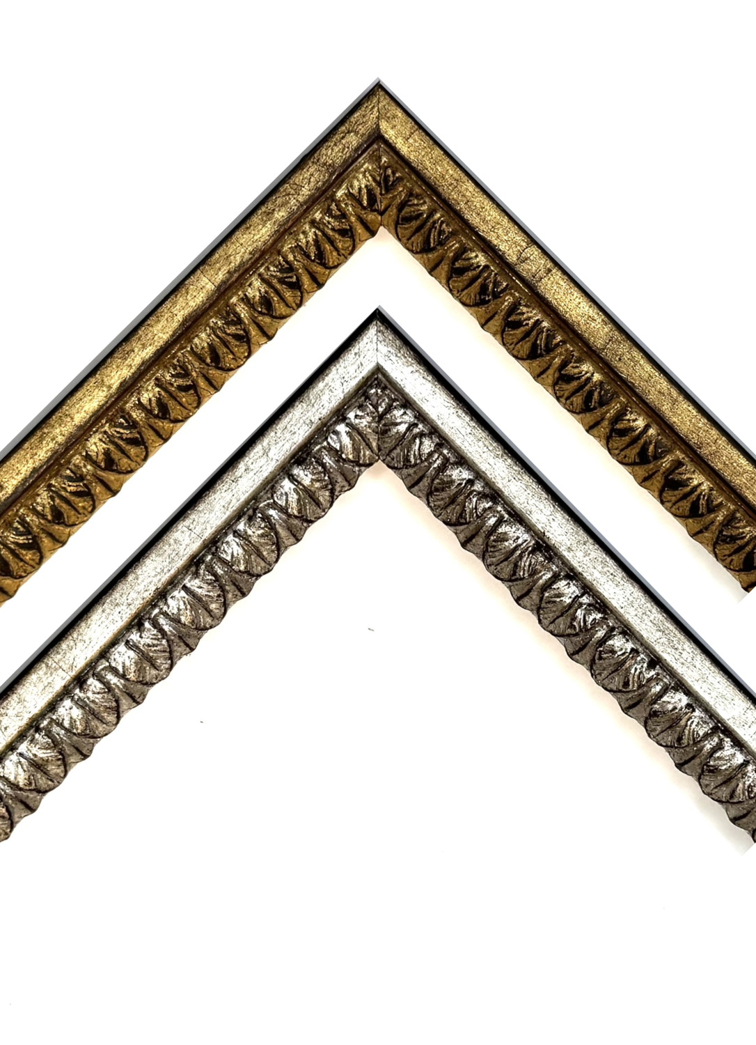 Classic frame with acanthus leaf decoration, bar 16 mm wide, two decors to choose from. Tailored to measure. Classic frame with acanthus leaf decoration, bar 16 mm wide, two decors to choose from. Tailored to measure.