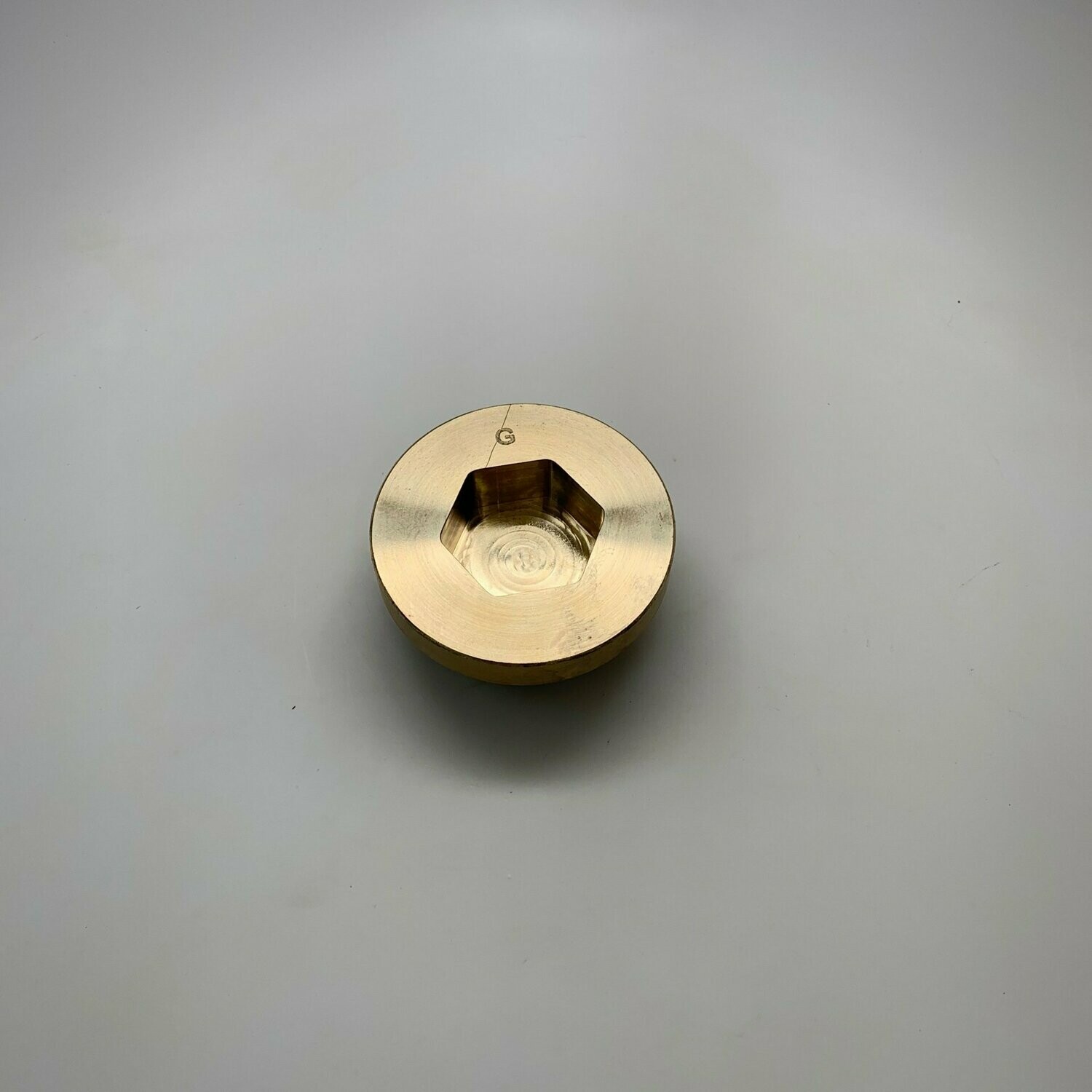Gaso cap w/ button STD