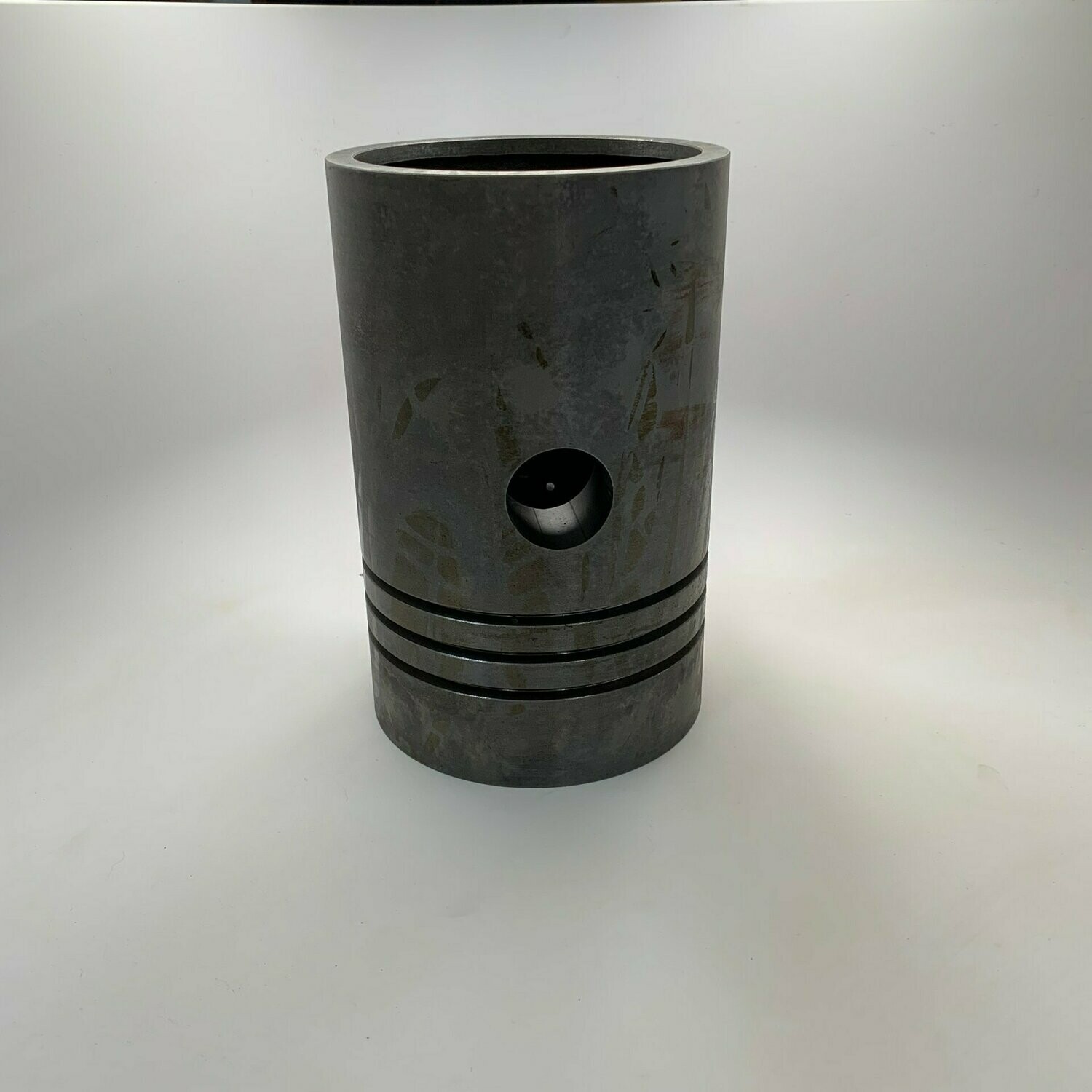 Piston with Lock Pin Part# B5-208