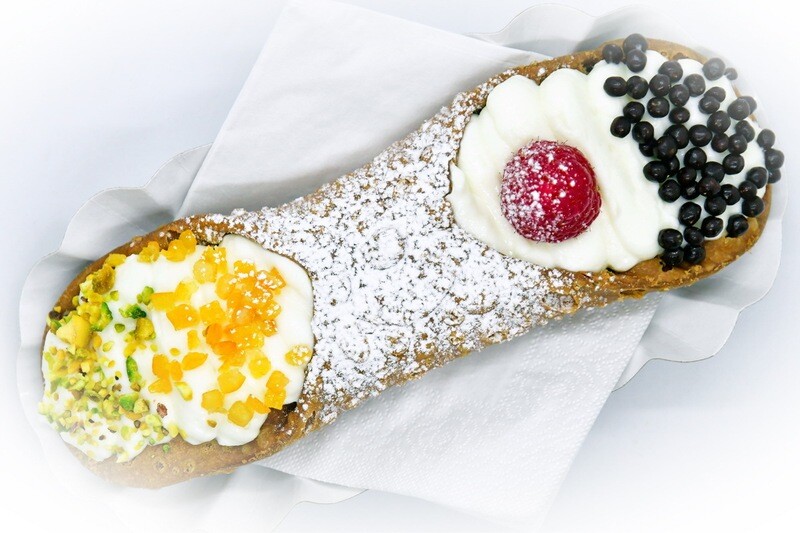 Cannoli L with classic cream "Piccolo Uno"