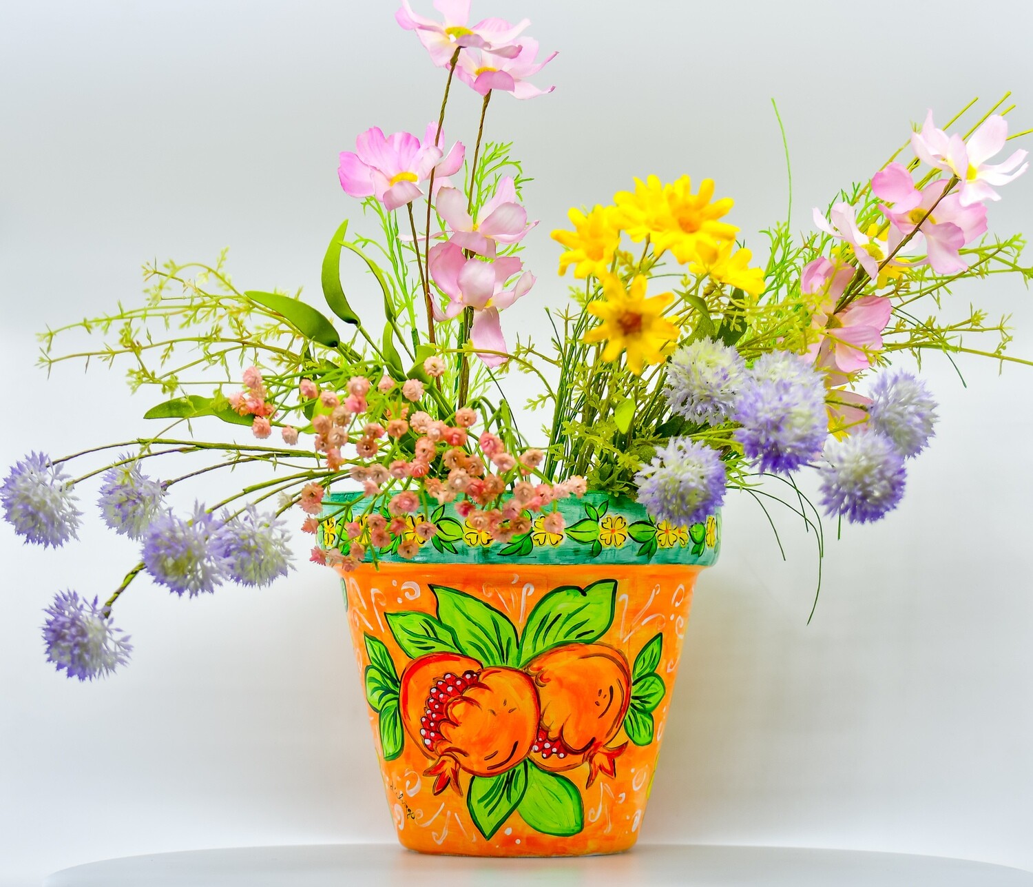 "Melograno di colore arancione" hand painted ceramic planter