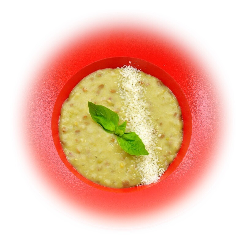 Grain-lentils cream soup with bacon
