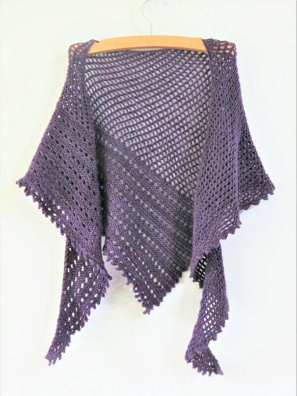 Bluebelle Shawlette