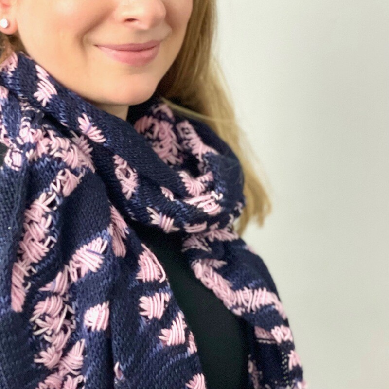 Crosshatch Wrap