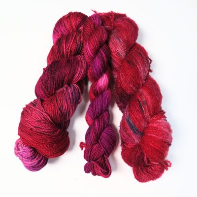 Chai Shawl Yarn Kit - Pomegranate