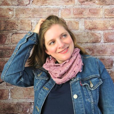 Skipping Stones Cowl