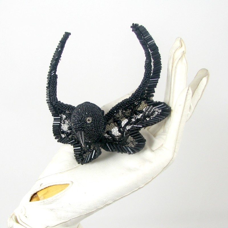 Black Beaded Lace Bird Hairpin