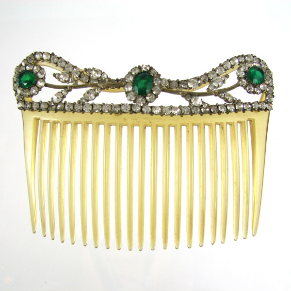 Antique Haircomb no 4