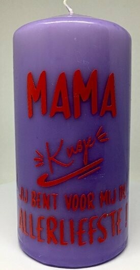 Kaars 'Kusje' - lavendelgeur (Spaas) Kaars 'Kusje' - lavendelgeur (Spaas)