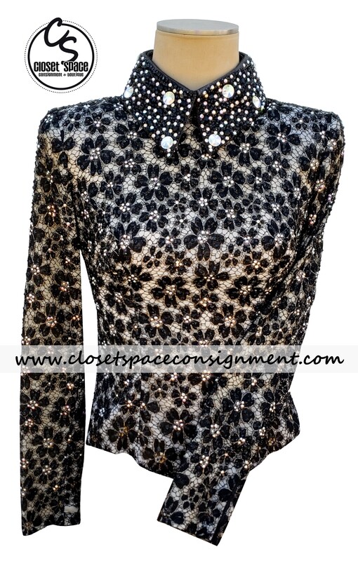 'Lindsey James' Black & Ivory Floral Top 'Lindsey James' Black & Ivory Floral Top