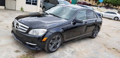 Mercedes Benz C300 2011