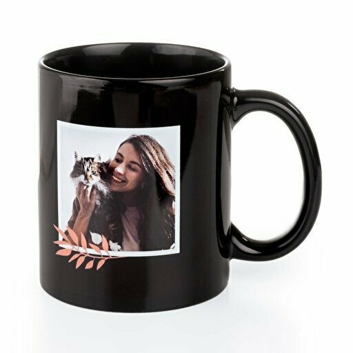Taza Negra