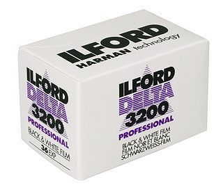 ILFORD 135/36 DELTA 3200 UNIDAD